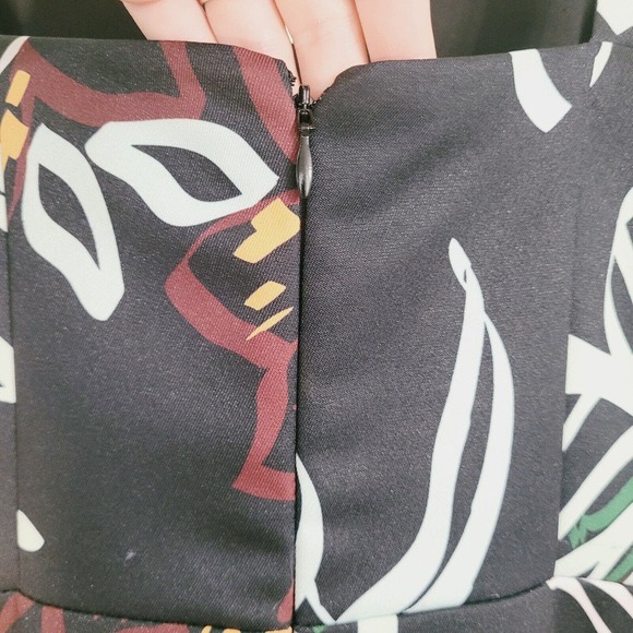 Cooper St Women's‎ Rainforest Floral V-Neck Fit & Flare Dress. Size 4 - Picture 8 of 12